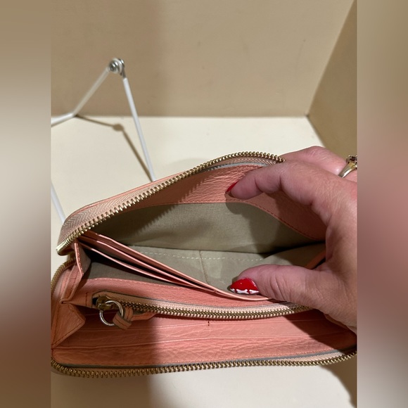 Chloe Light Pink Long Zippy Bow Wallet - Picture 9 of 13